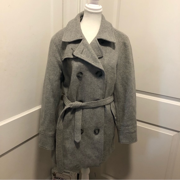 Ll Bean ladies 100% wool winter coat size large - Picture 1 of 7